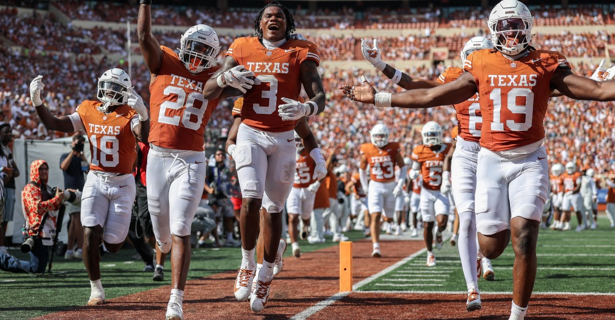 How Texas LB Rasheem Biles created two game-changing turnovers vs. Texas State