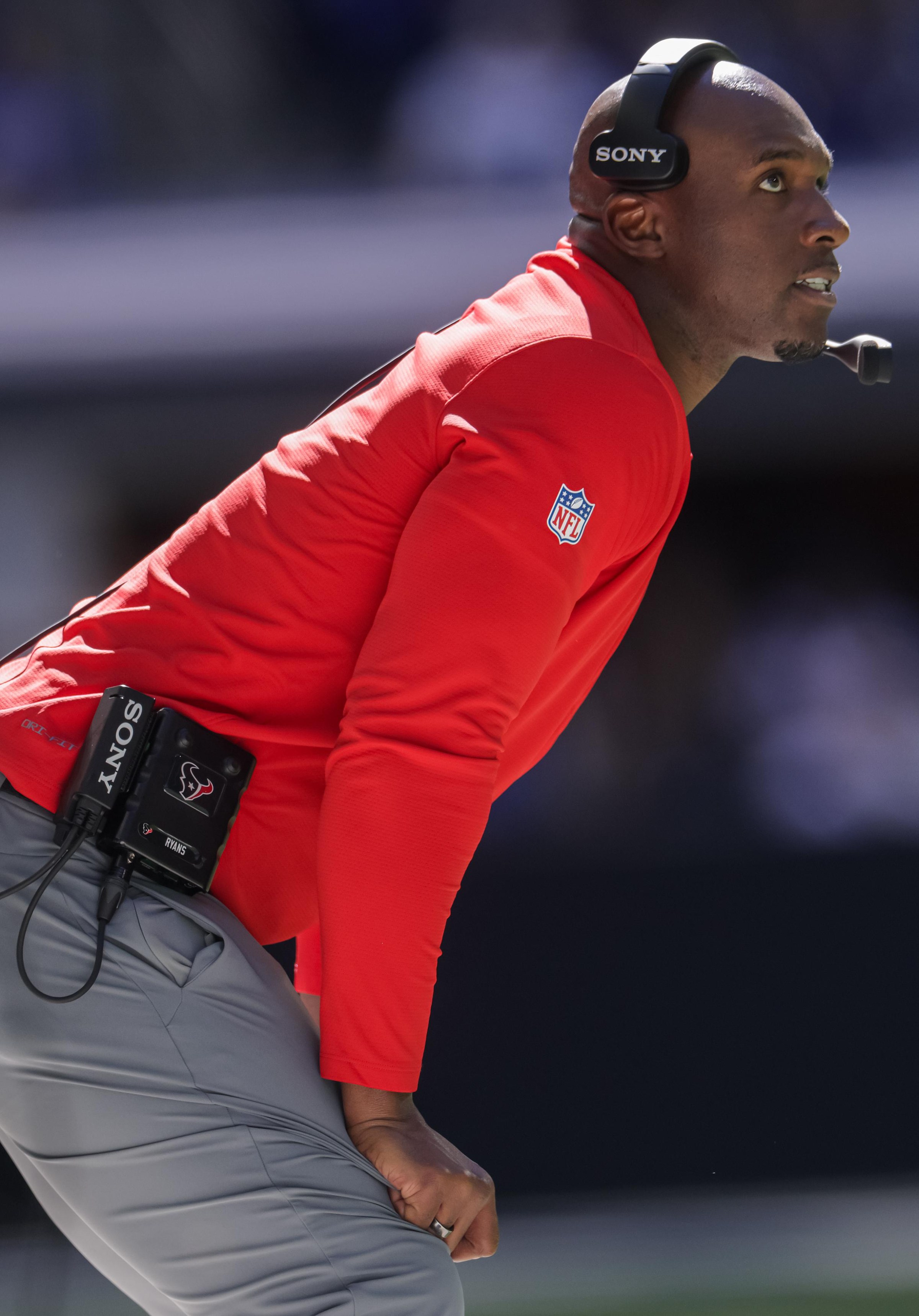 INDIANAPOLIS, INDIANA - SEPTEMBER 27: Head coach DeMeco Ryans of the Houston Texans watches a field goal against the Indianapolis Colts at Lucas Oil Stadium on September 27, 2026 in Indianapolis, Indiana. (Photo by Michael Hickey/Getty Images)