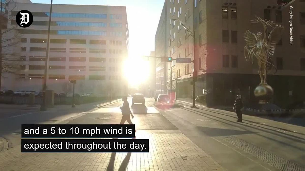 Slight chance of rain possible Monday in Dallas-Fort Worth