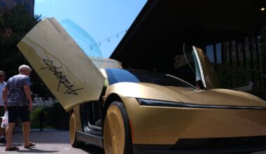 Tesla launches steering-wheel-free Cybercabs on Austin, Texas, streets