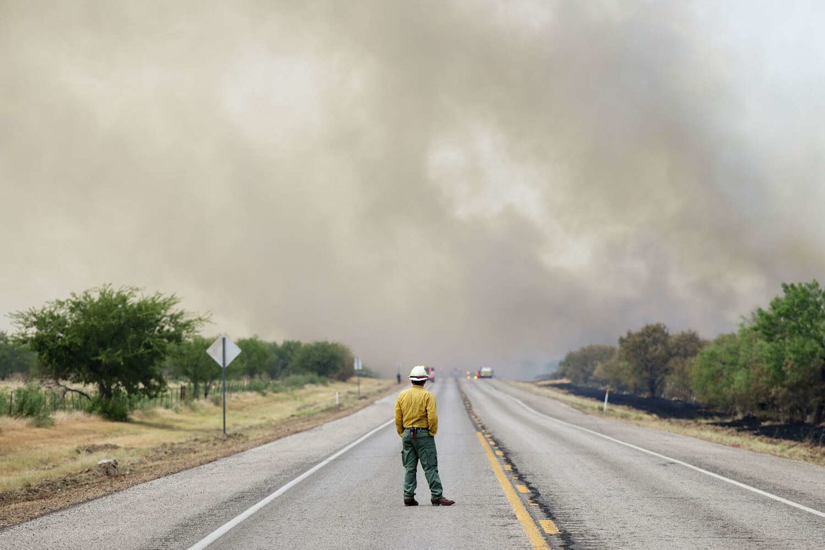 Several active wildfires are burning across Texas. Here's how close to Austin they are.