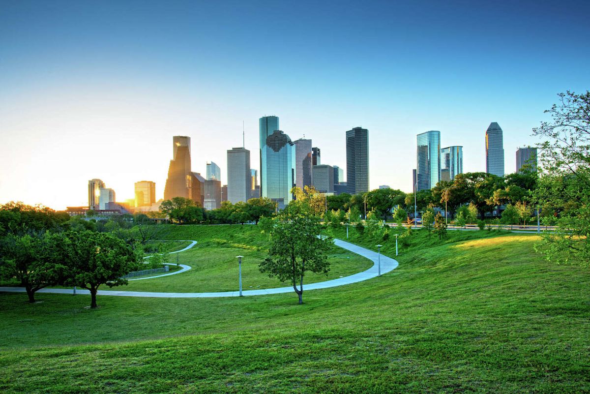 Houston does not touch grass enough, Rice study suggests