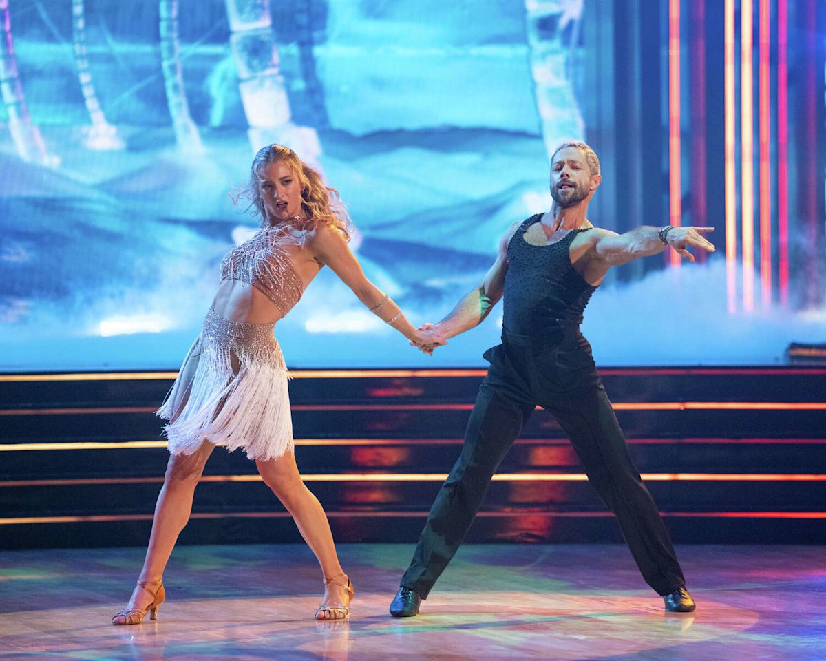 Plano's Amber Glenn teases 'Heated Rivalry'-themed tango on 'Dancing with the Stars'
