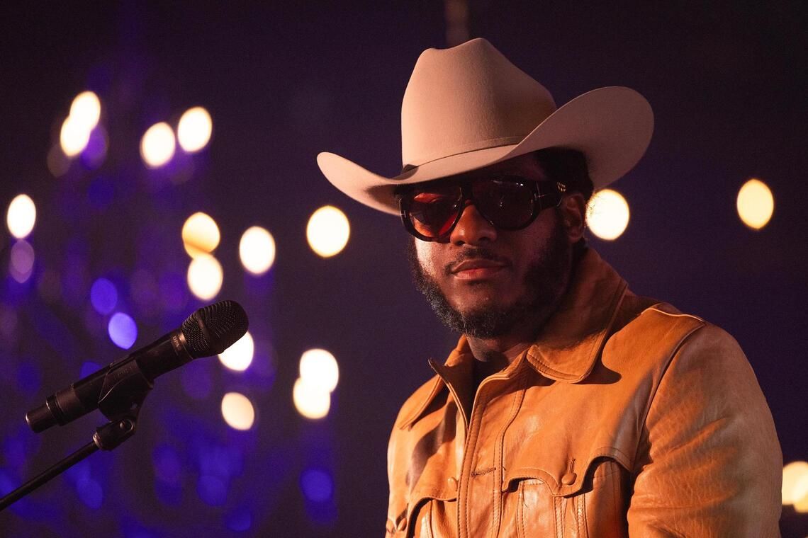 Fort Worth’s Leon Bridges to perform on the ‘Tonight Show Starring Jimmy Fallon’