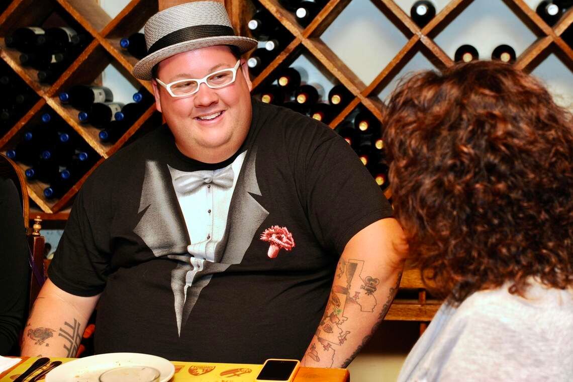 Celebrity chef Graham Elliot opening his own place on Fort Worth southside