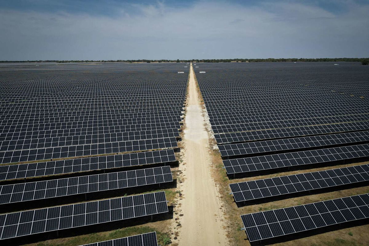 Texas shattered energy demand records this summer. Here's why the grid barely broke a sweat.