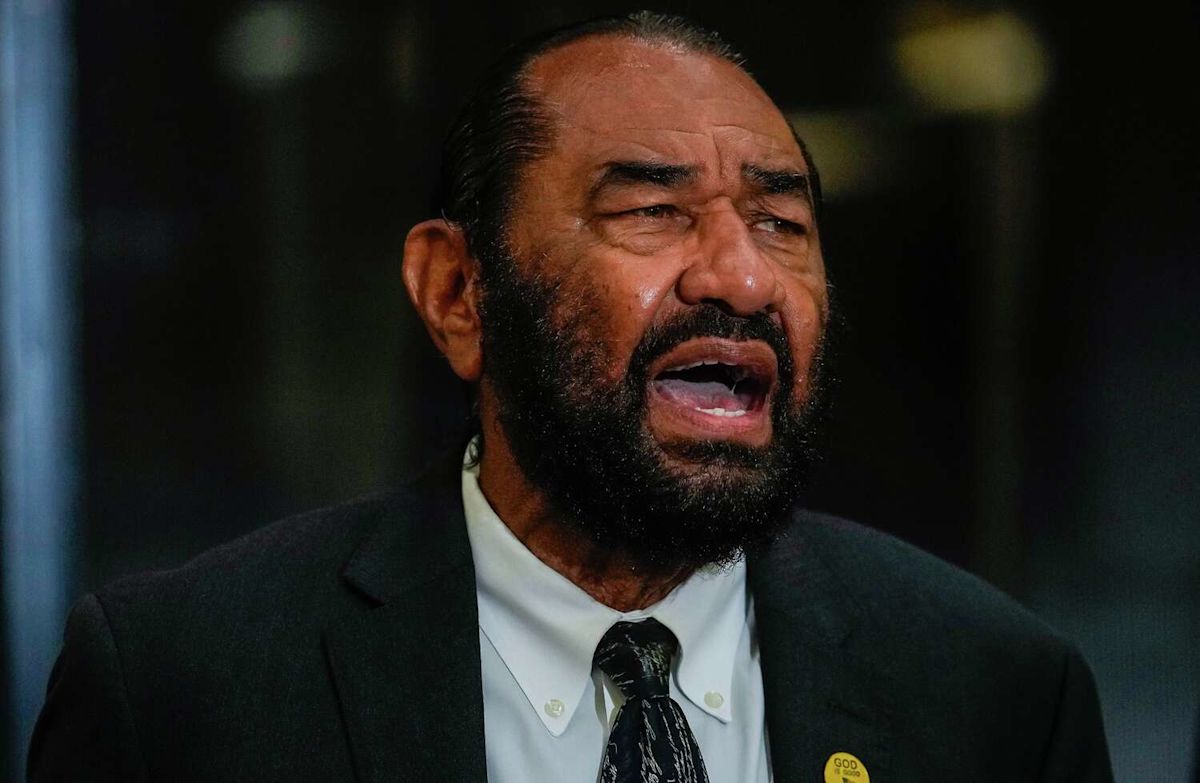 Houston Rep. Al Green effort to impeach Trump falls short for the eighth time
