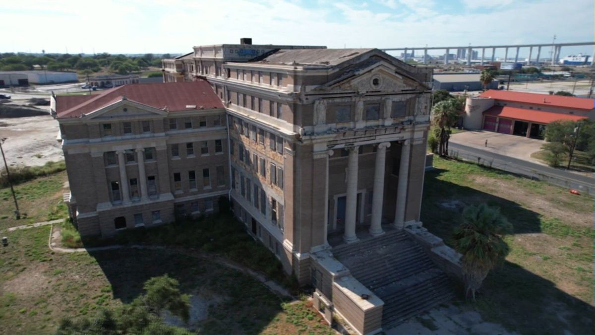 7 bids submitted to demolish old Nueces County Courthouse, demolition could begin by late October