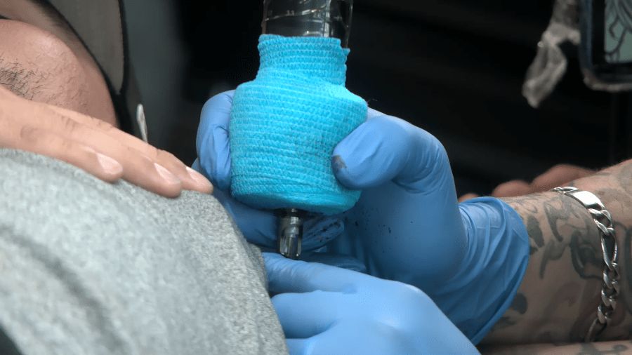 City of El Paso approves new inspection rules for tattoo shops