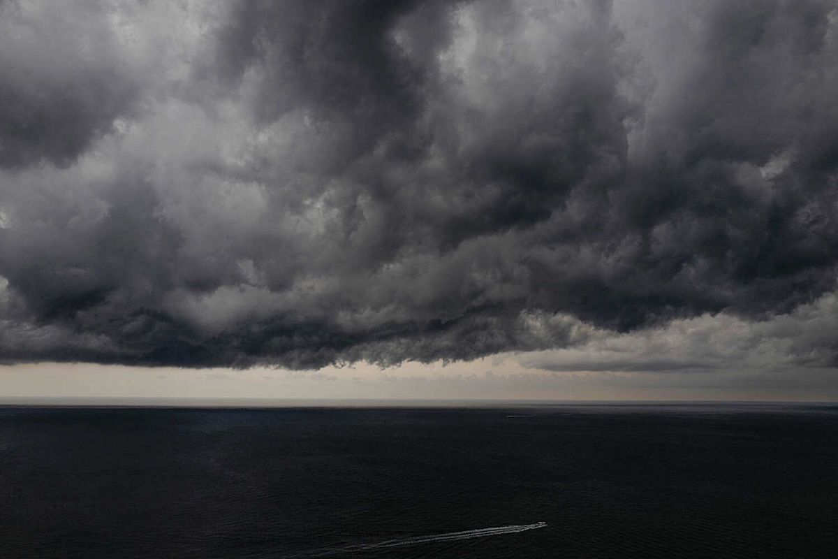 Scattered rainstorms, hail to hit Texas this afternoon