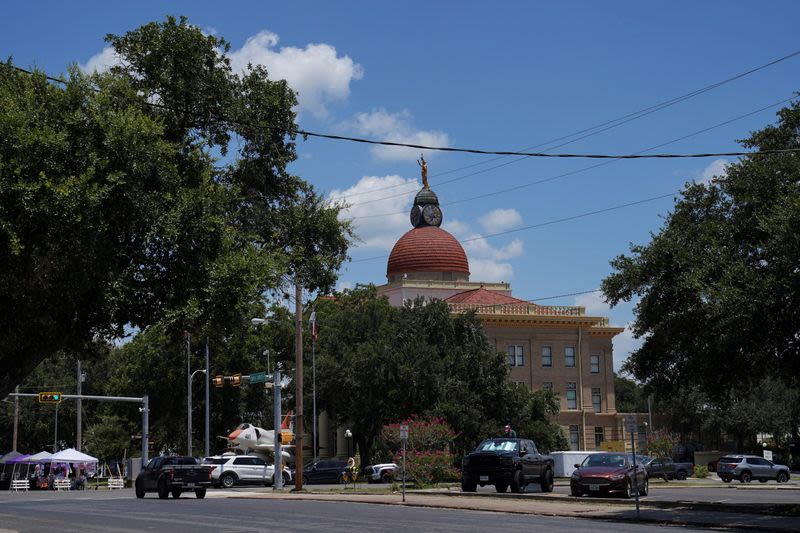 Latino voter backlash puts Texas governor's race on Democrats' midterm map