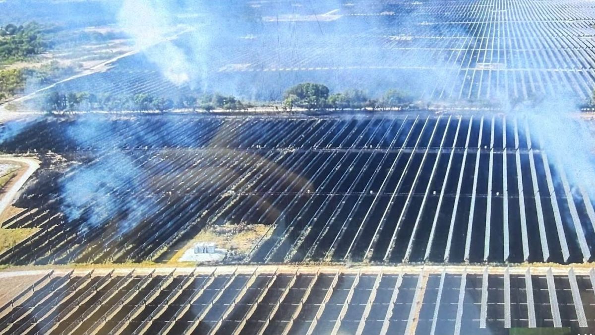 Texas crews contain 33-acre grass fire after it ignites inside Hill County solar farm