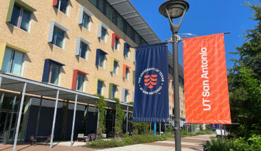 More than 200 UT San Antonio faculty earn tenure, promotion, emeritus recognition