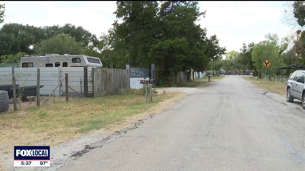 Dallas community fights for running water