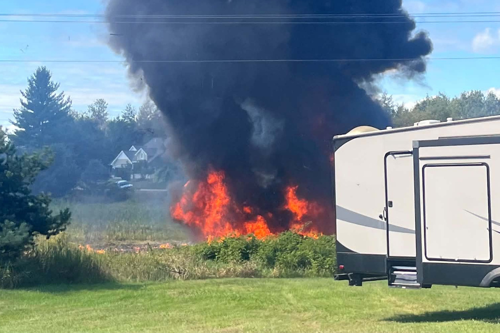 Military: An F-16 crashes during training in Michigan; pilot from San Antonio ejects safely