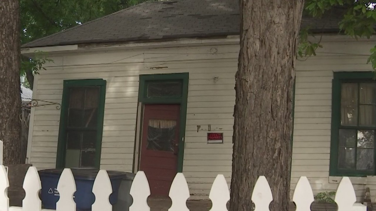 One of the last homes on Rainey Street listed for $2.65M
