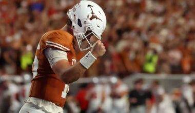 Texas rises to No. 1 in AP Top 25; Ohio State, Oregon tumble