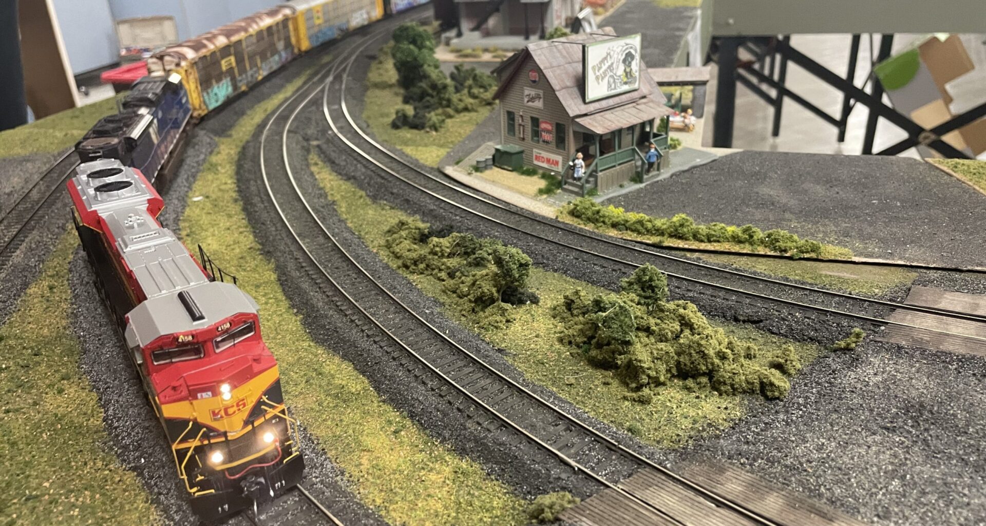 Railroad Modelers Bring to Life the Train-Filled Central Texas of Yesteryear • The Austin Chronicle