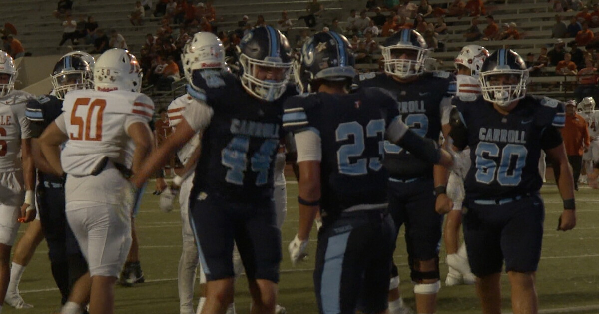 Carroll uses backfield creativity to get first win of season