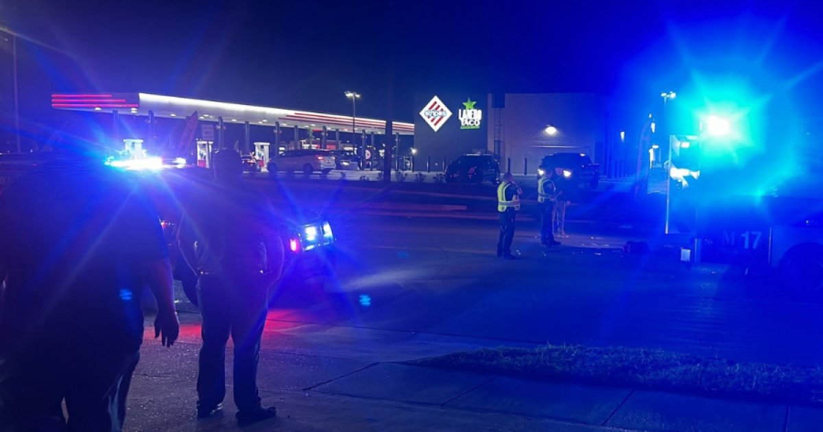 Pedestrian seriously injured after being hit by car on Cimarron Bouleard
