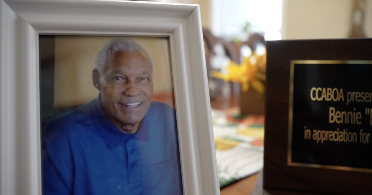 Retired officer and referee Bennie D. Davison dies at 92