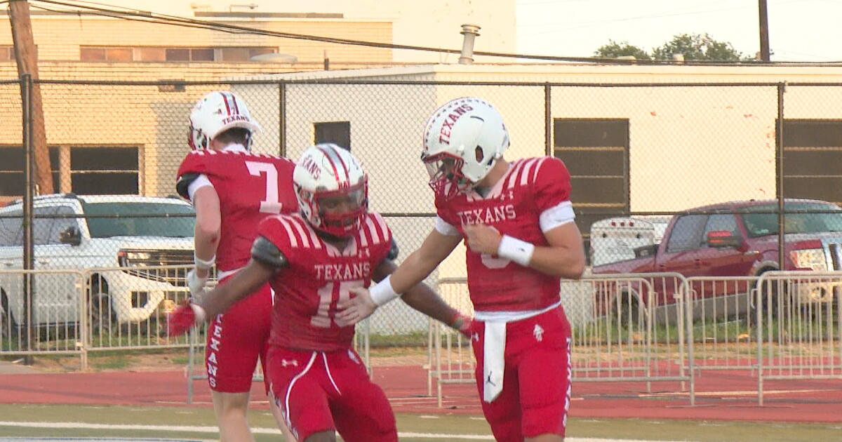 Ray rolls over King on Game Night South Texas, moves to 2-0