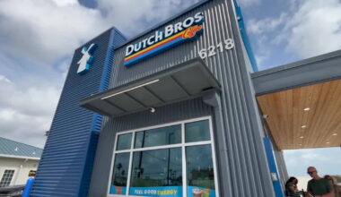 Dutch Bros Coffee opens first Corpus Christi location