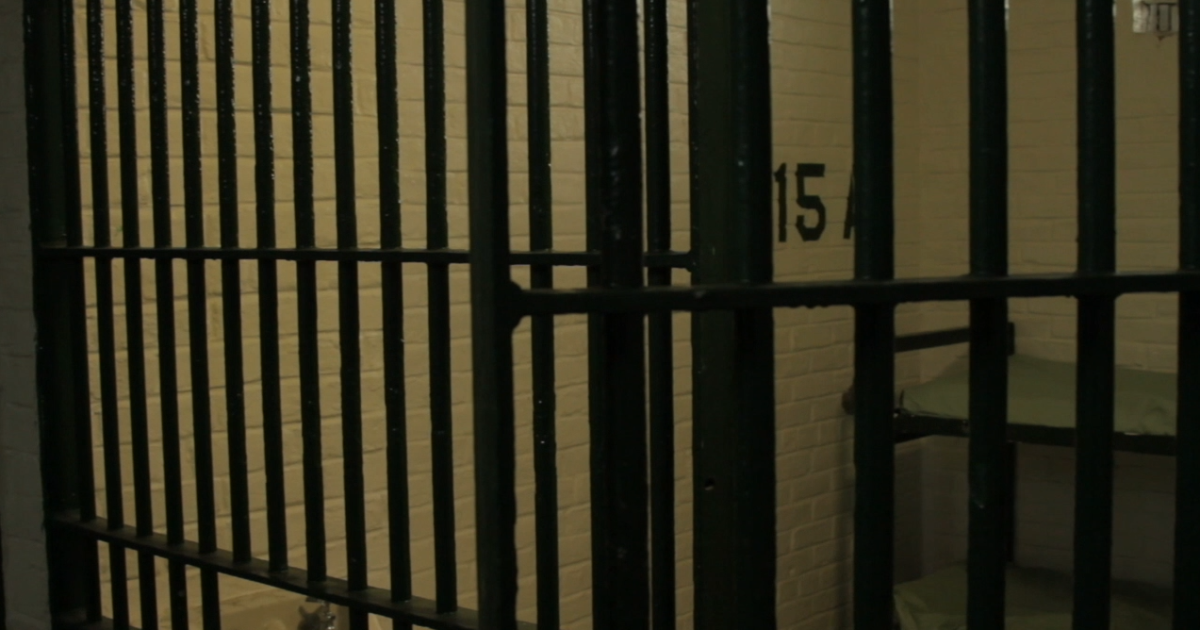 3 gang members sentenced for smuggling meth from Mexico in furniture, vehicles
