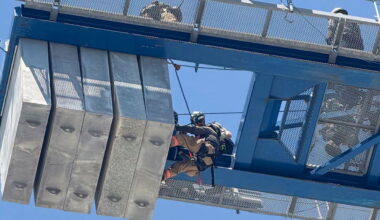 Fort Worth firefighters rescue crane operator 220 feet above JPS Hospital