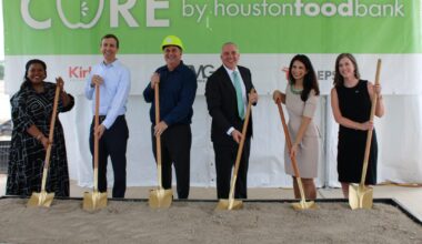Houston Food Bank breaks ground at new Northwest Houston building