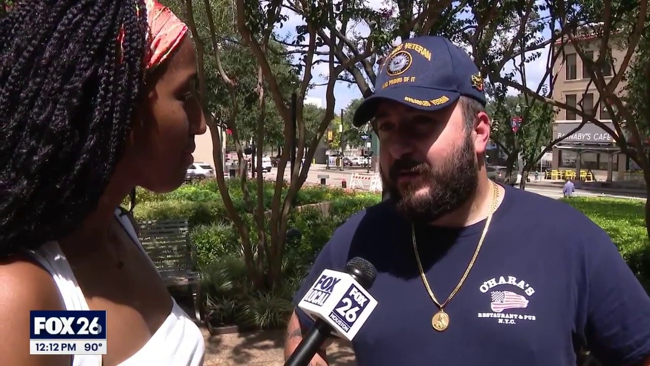 Son of 9/11 victim honors father and reflects on Navy service at Houston Memorial