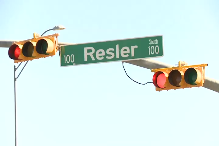 El Paso City Council awards $30.8 million for Montwood, Resler extension projects