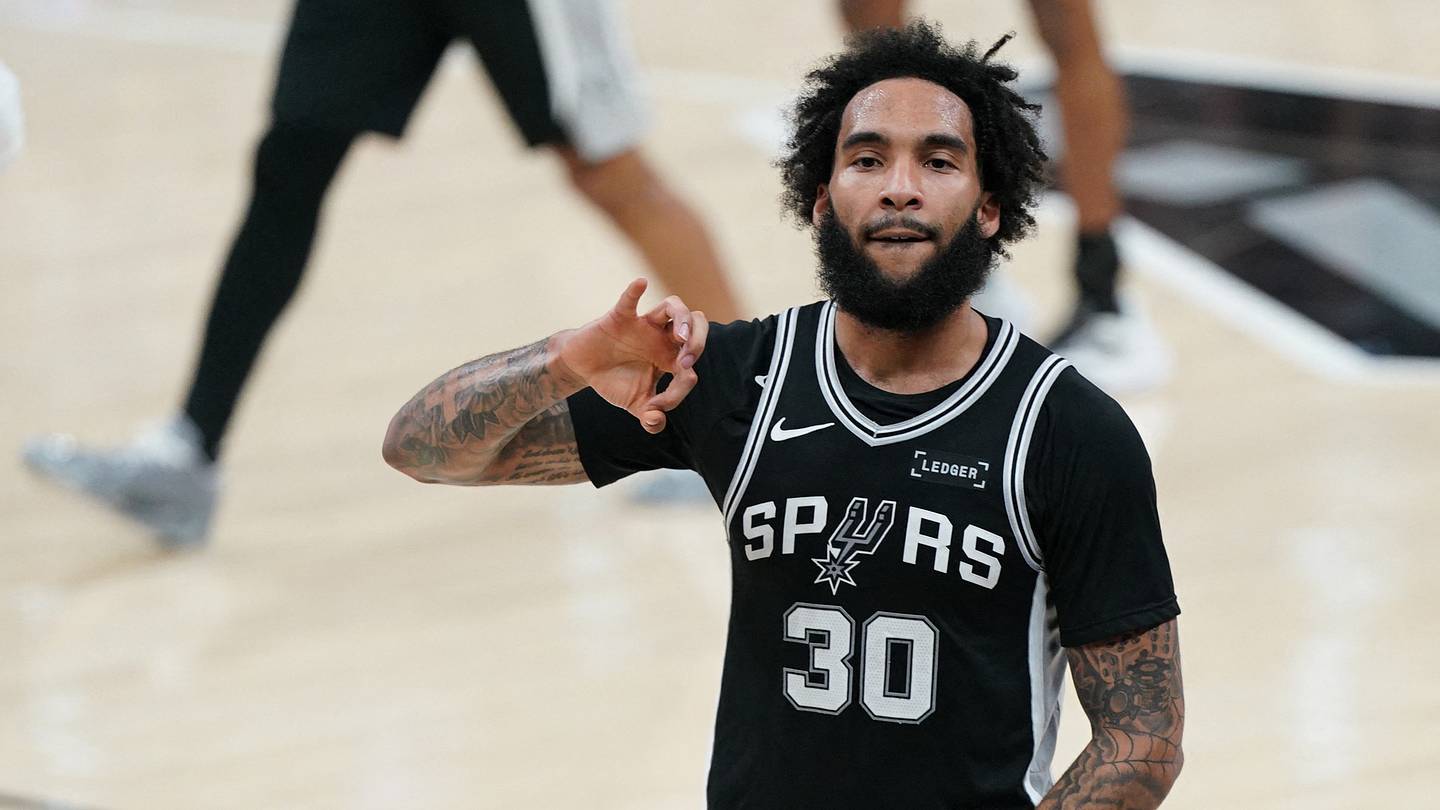 How Veteran Forward Julian Champagnie Has Become 'Swiss Army Knife' for Spurs