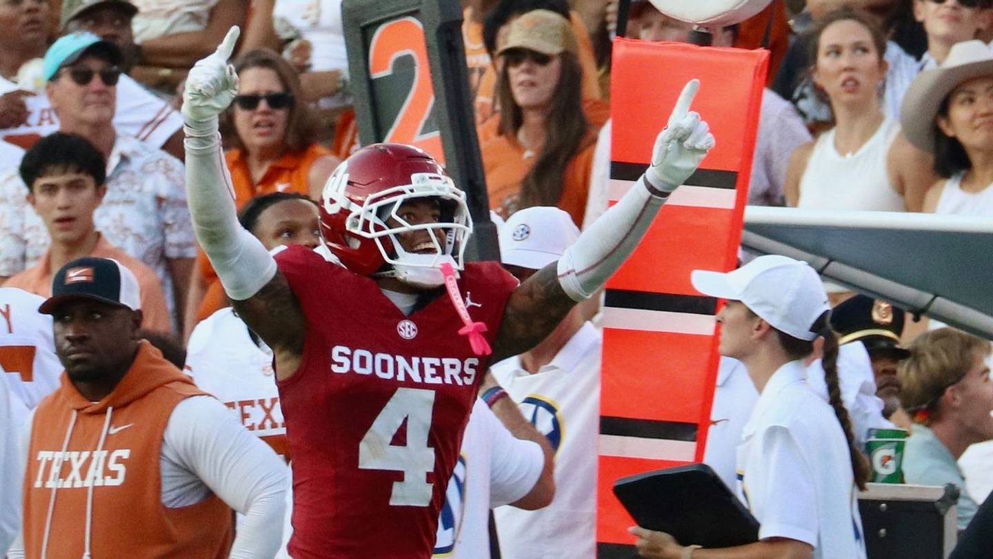 Oklahoma's PFF Grades, Snap Counts for the Sooners' Stunning Upset of Texas