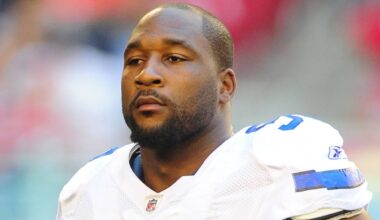 Dallas Cowboys defensive end Marcus Spears