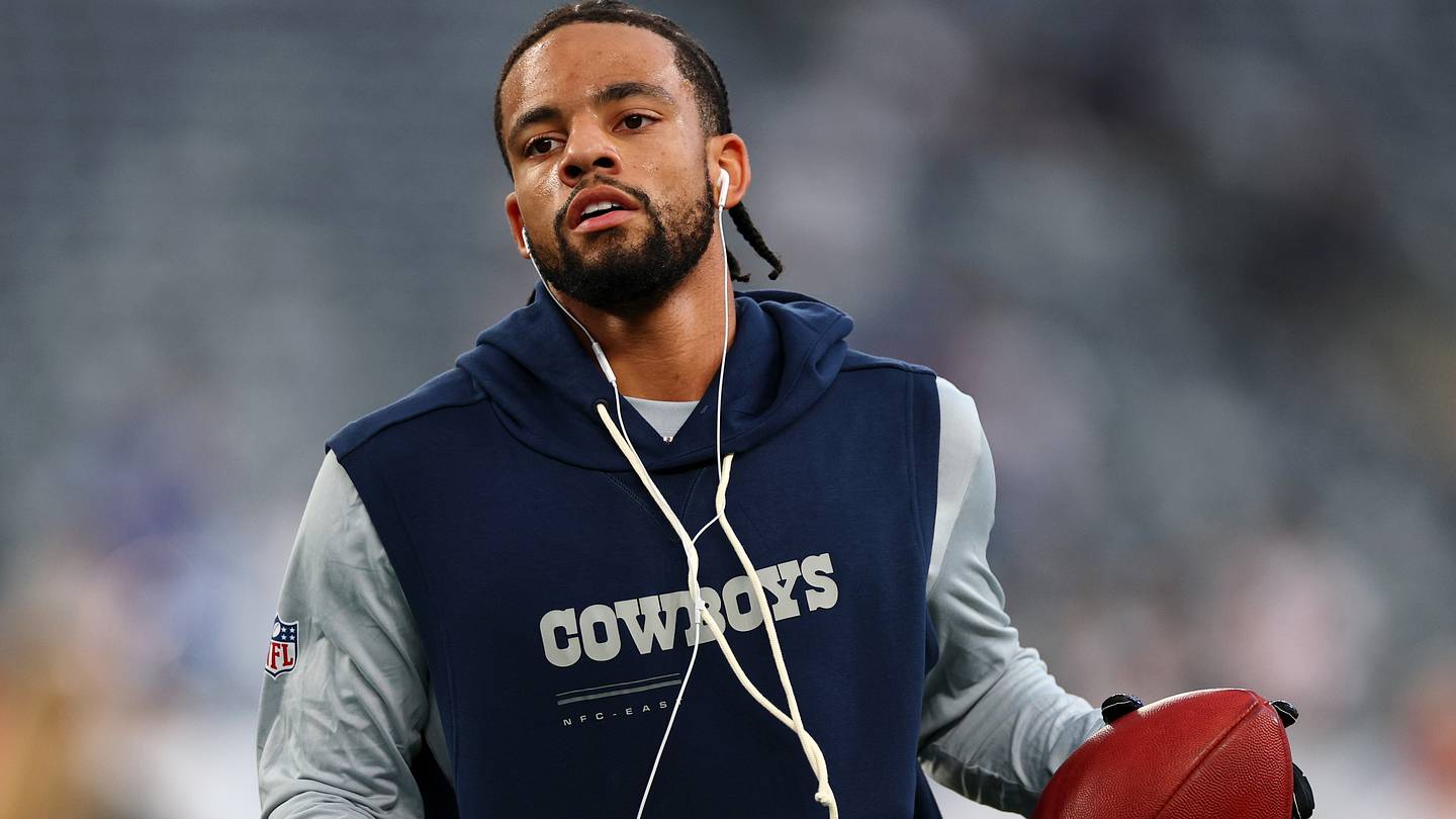 2 Dallas Cowboys Starters Tabbed 'Longshots' to Play in Week 6
