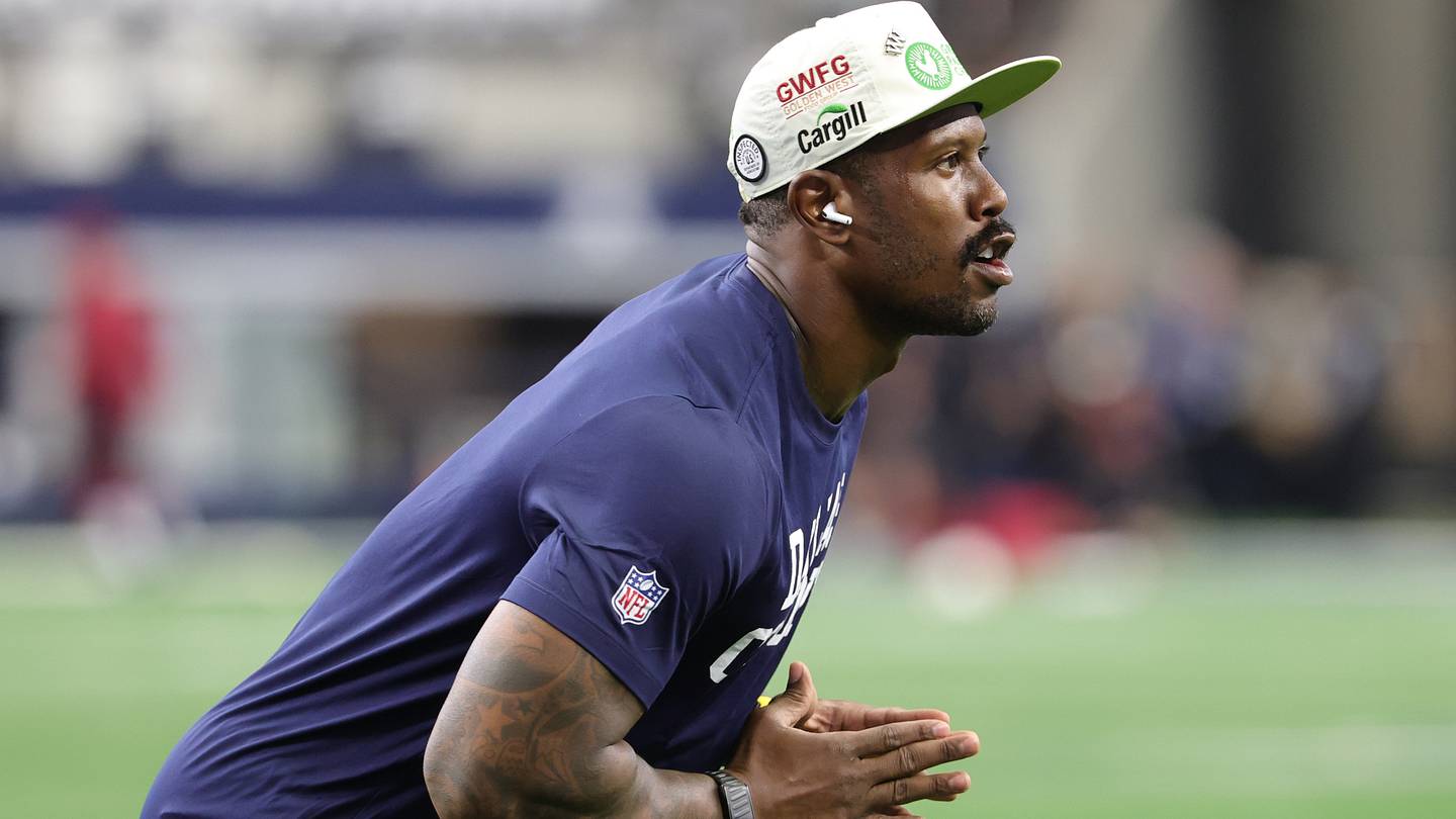 4 Dallas Cowboys Facing Make-or-Break Game in Week 6 vs. Green Bay Packers