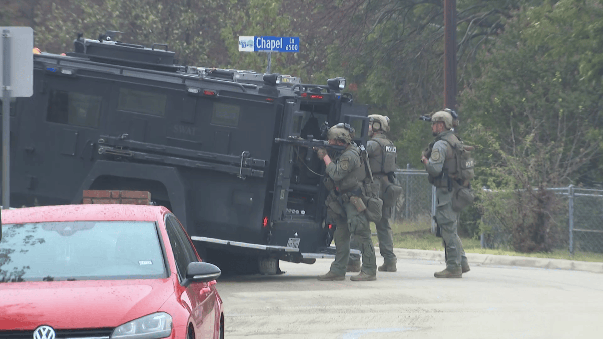 Lake Worth standoff ends with arrest after shots fired – NBC 5 Dallas-Fort Worth