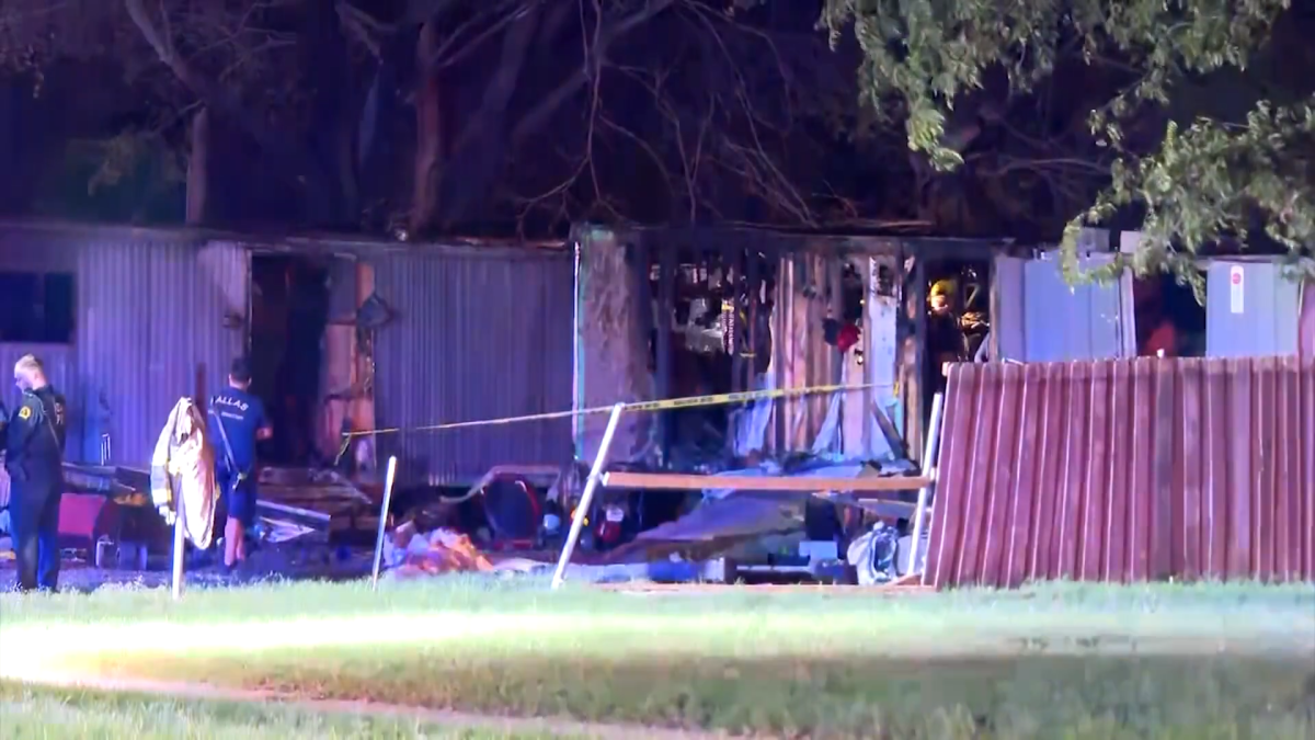 Dallas mobile home fire leaves one dead as officials search for cause – NBC 5 Dallas-Fort Worth