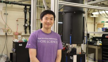 UT physics professor wins quantum research grant – The Daily Texan