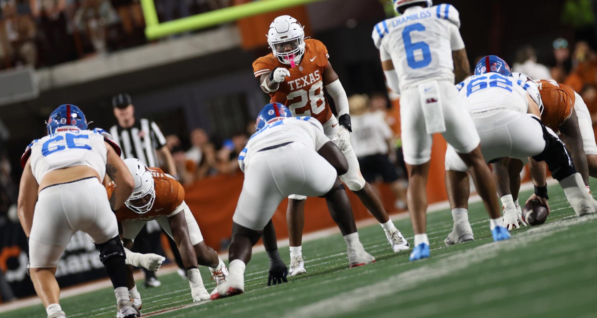 Scrappy Texas football team embraces bumpy road to critical team win – The Daily Texan