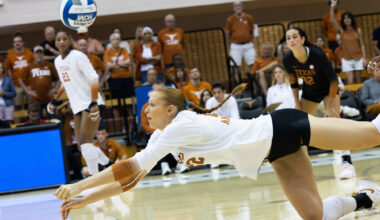 Texas volleyball’s Henley Anderson shines amid team struggles – The Daily Texan