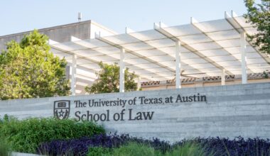 Texas attorney general’s office opens investigation into American Bar Association – The Daily Texan