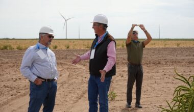 Texas symposium spurs energy talks