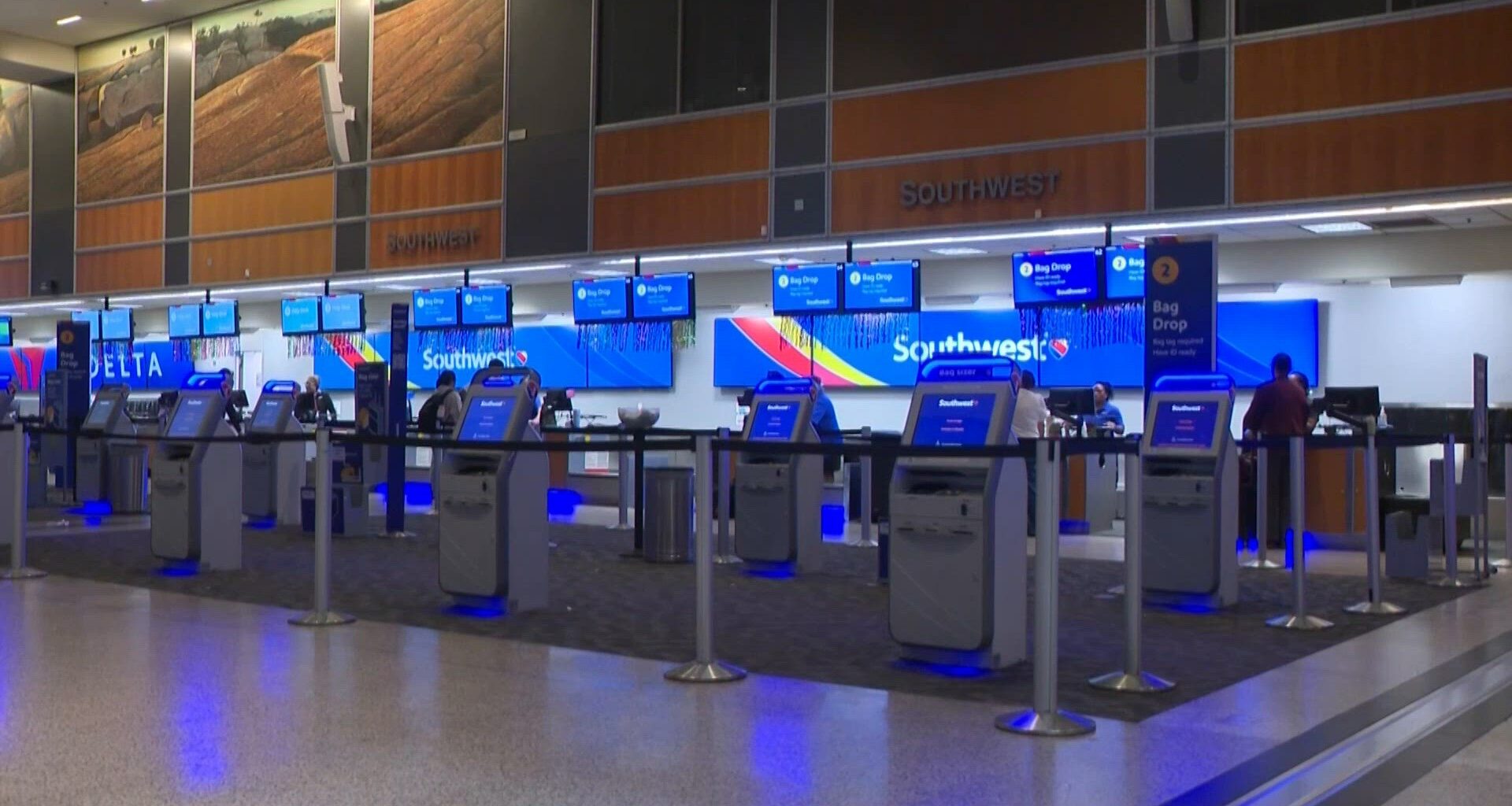 Power restored at Austin's airport after outage impacts main terminal, causes flight delays