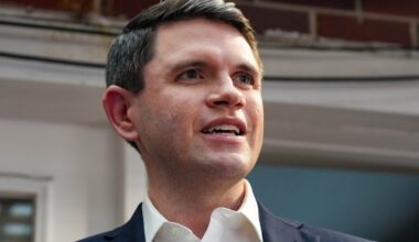 Bush Brother Backs Democrat Talarico Over Paxton in Texas