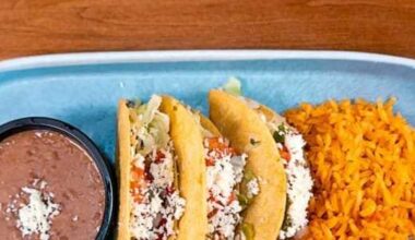 Burgers and tacos about to debut in North Richland Hills