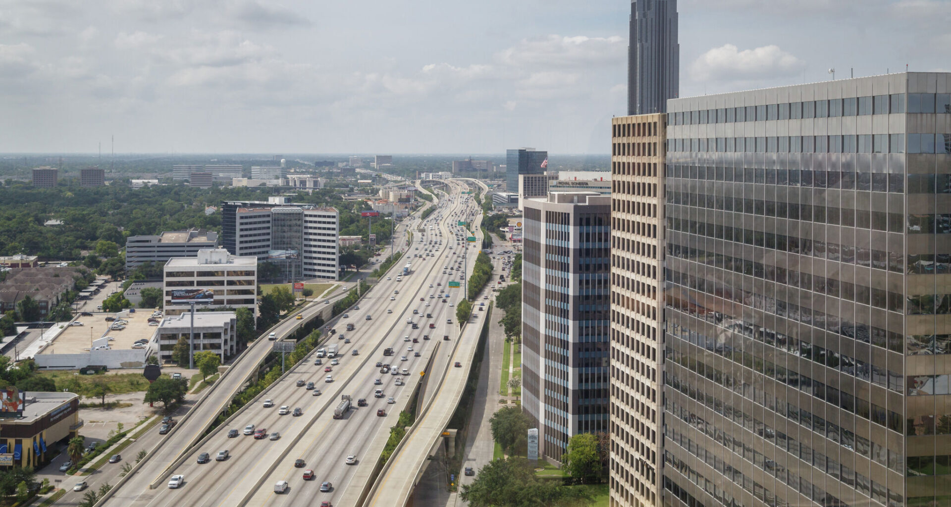 Lawsuit revived after man died crossing Houston's 610 on foot