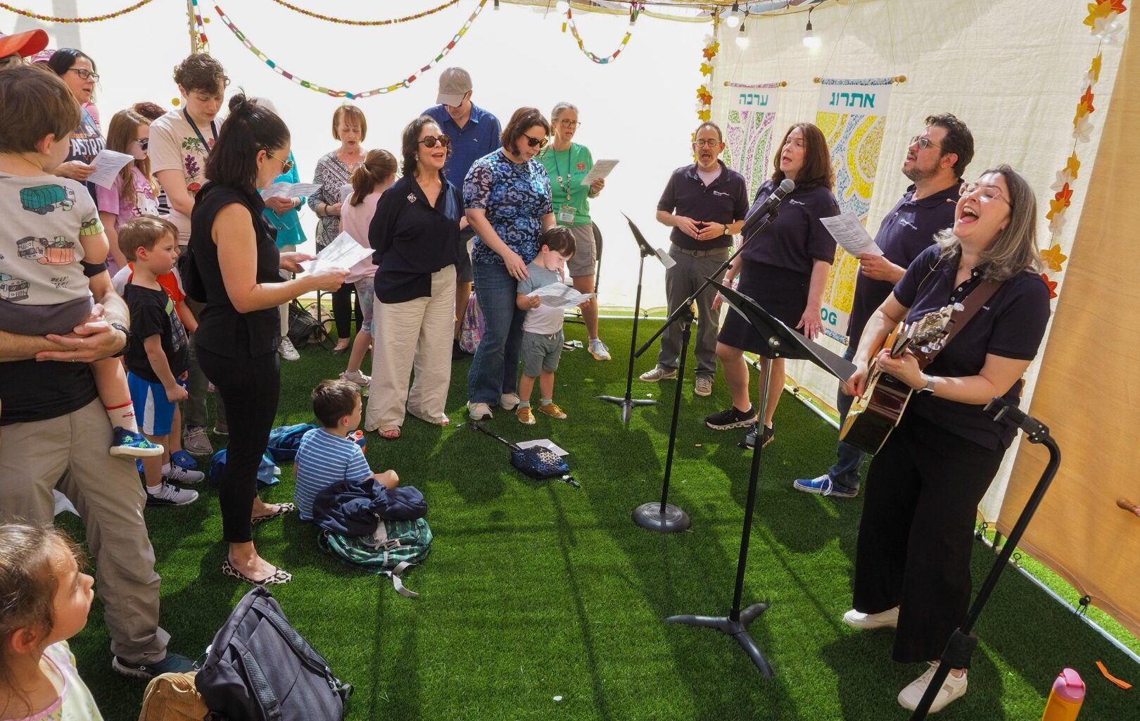 Emanu El celebrates Sukkot in new Katz Family Center