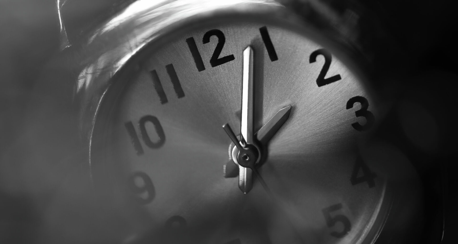 When does daylight saving time end in 2026?